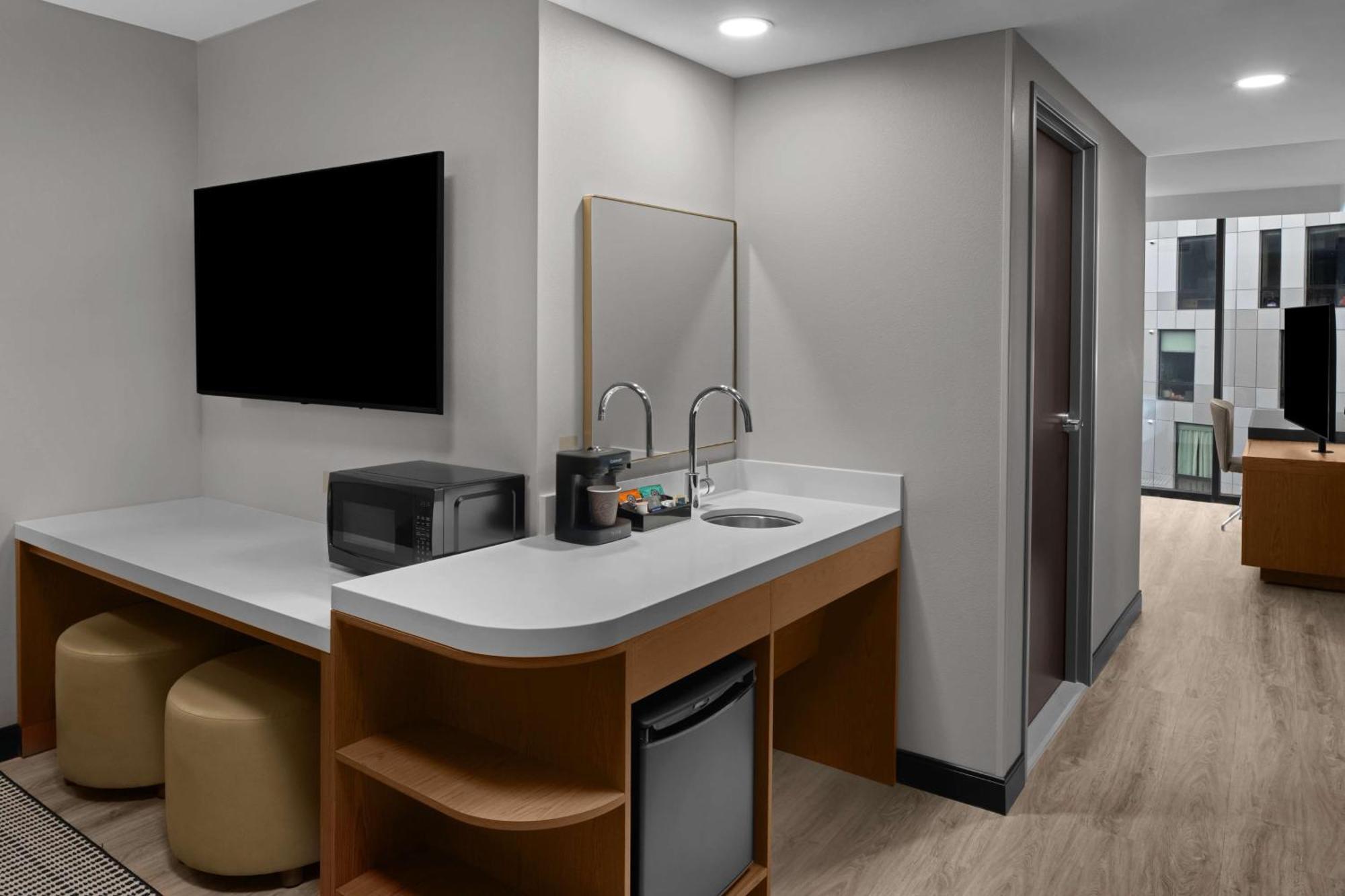 Embassy Suites By Hilton Madison Downtown Luaran gambar